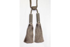 Oval Tassel Taupe