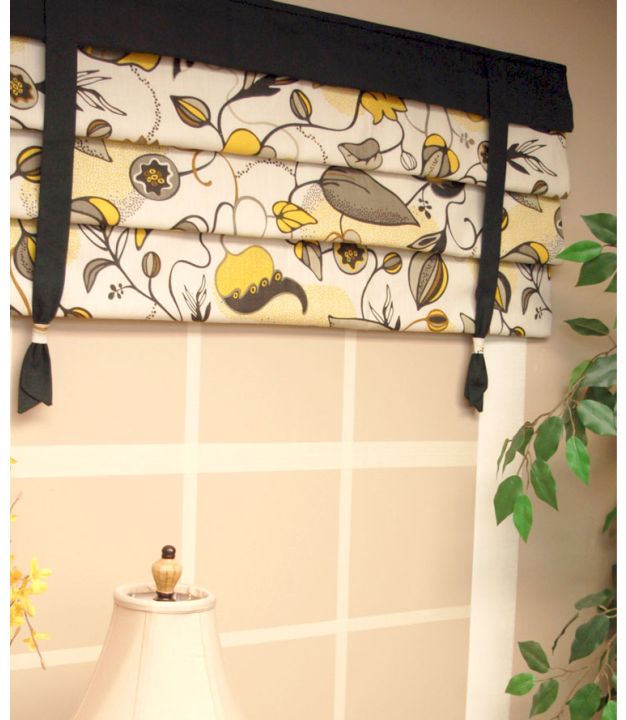 Mock Roman Valance