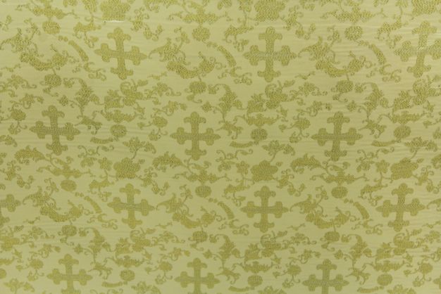 Metallic with Cross Ivory/Gold