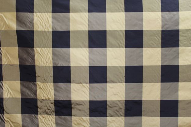 Taffeta Plaid Black/Cream 4 inch Rep 8 Inches