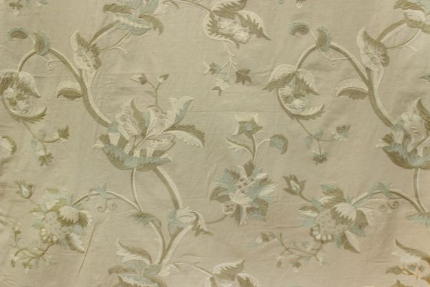 Crewel Embroidered Fabric TK-1101 Lt. Hazelnut