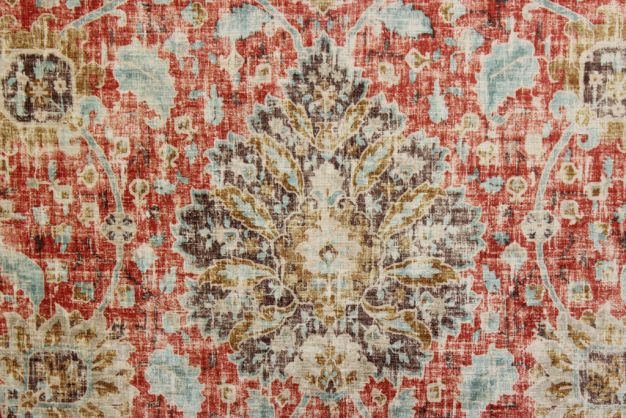 P Kaufmann Sariz Cerise