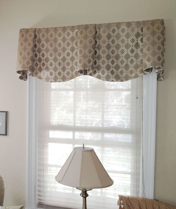 Imperial Valance