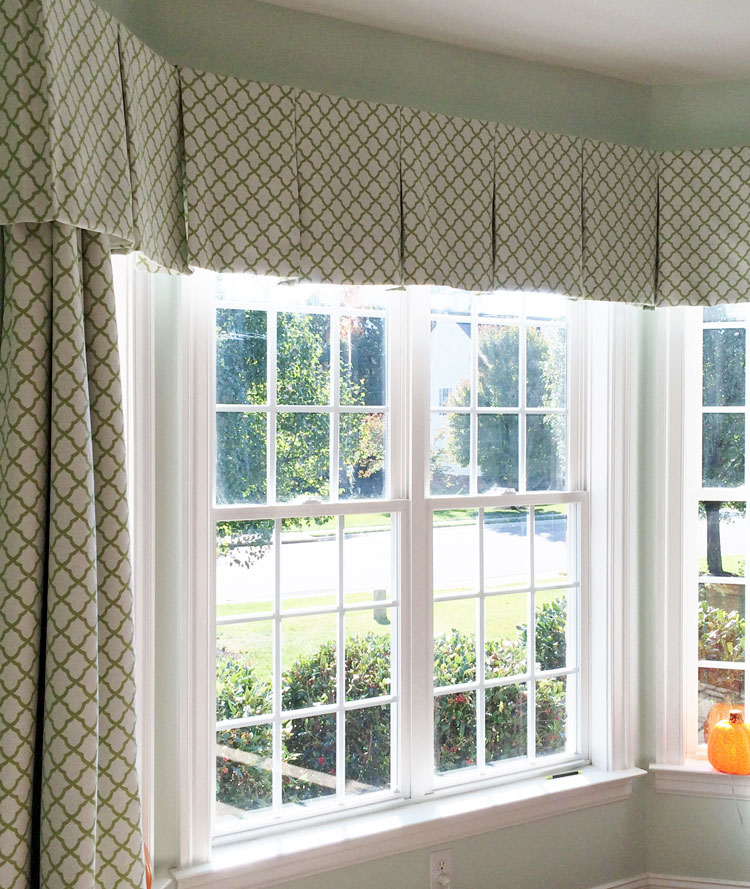 Box Pleat Valance 1