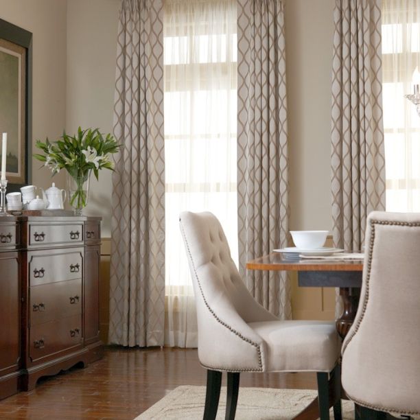 Euro/Hand drapes
