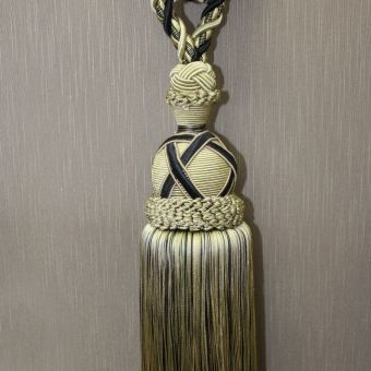 Single Tassel Tieback Fabric Trim